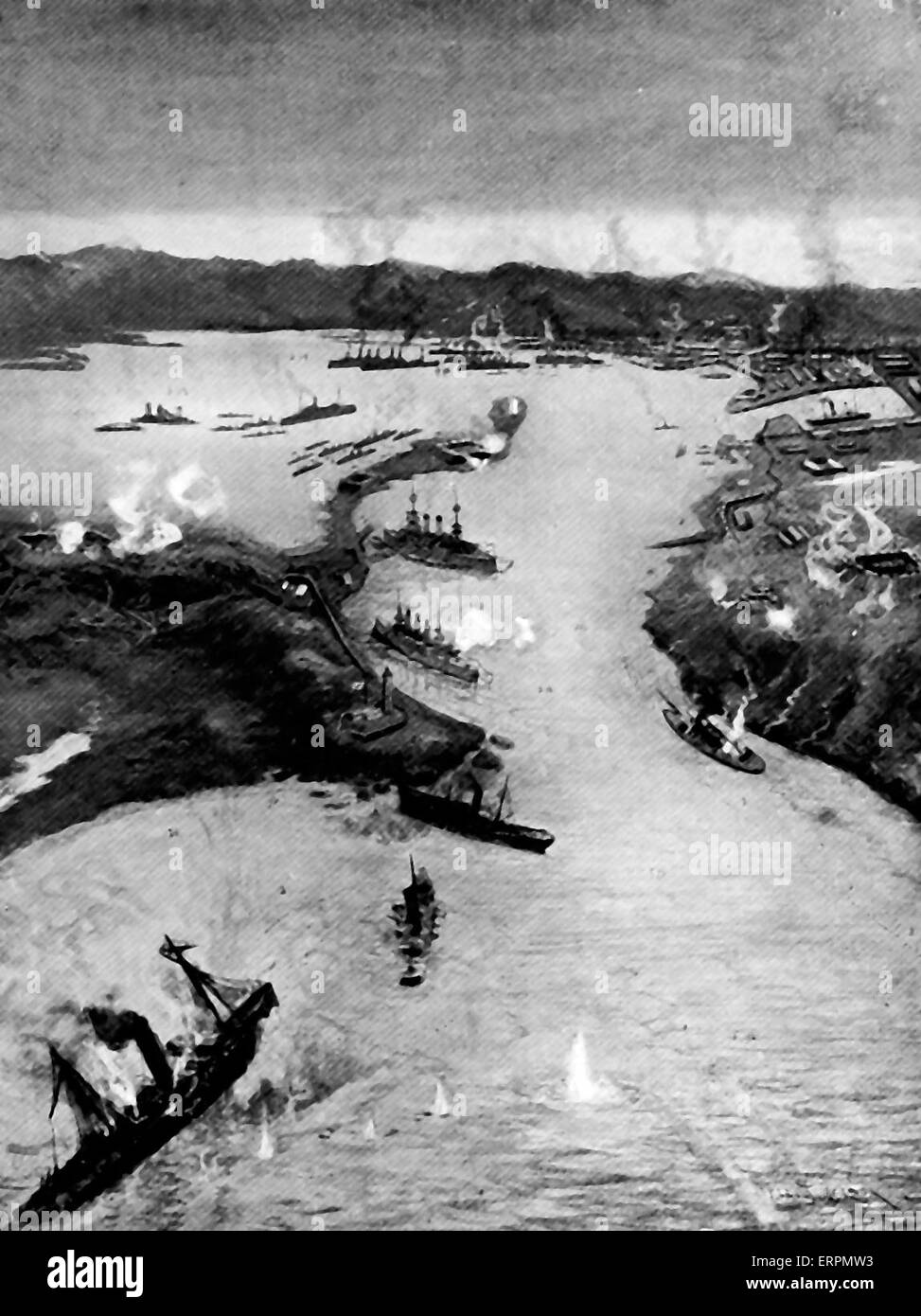 Birds Eye View de Port Arthur, montrant les navires coulés en entrée - Russo - guerre japonais, 1904 Banque D'Images