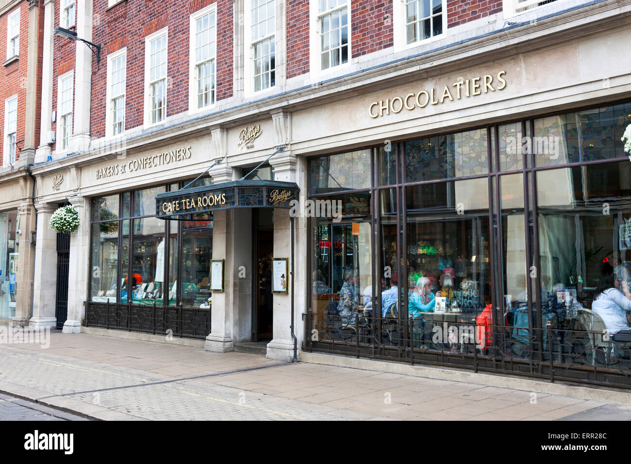 Betty's Café et thé, York, Angleterre Banque D'Images