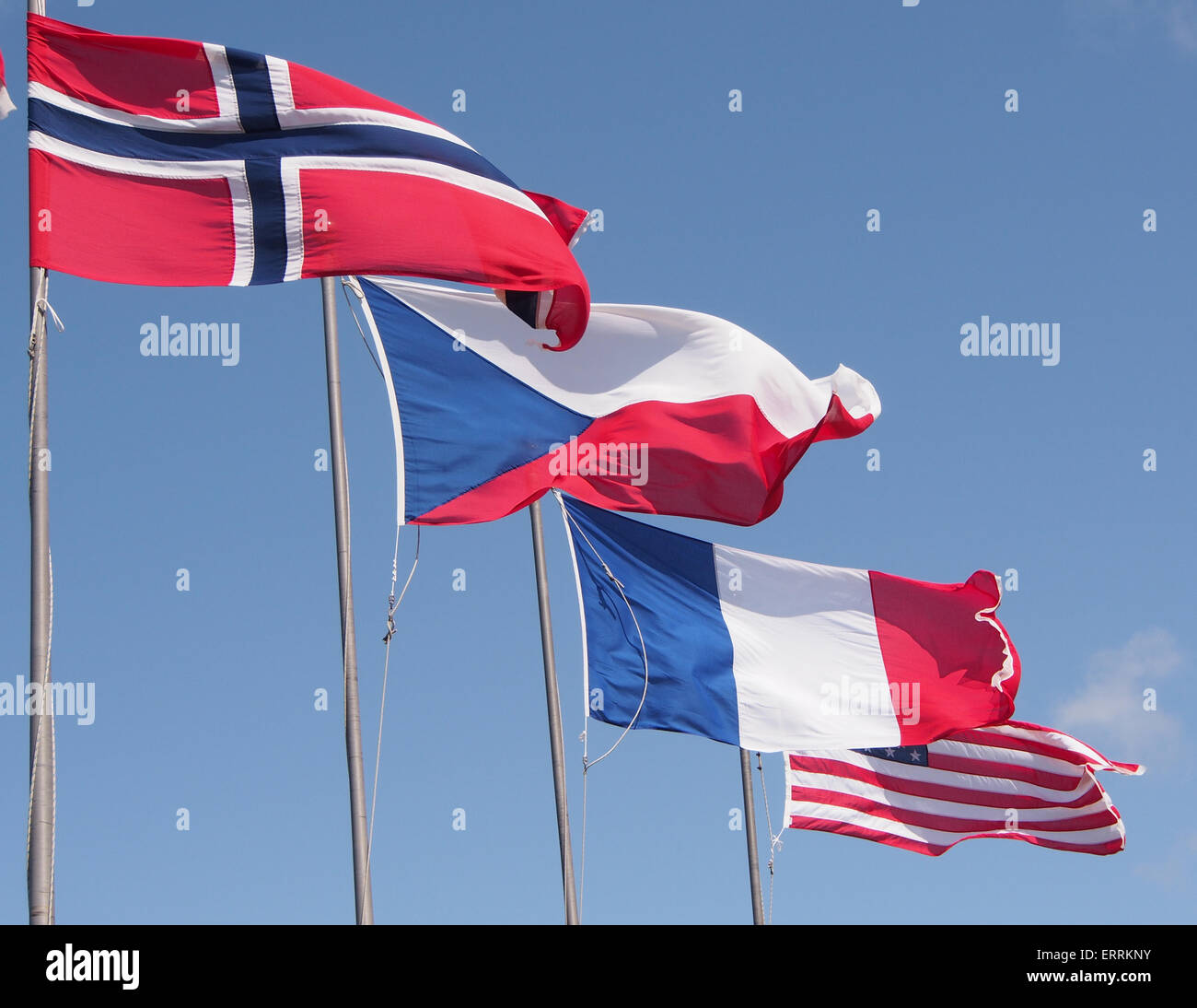 Les drapeaux nationaux de la Norvège, la République tchèque, la France et l'USA Banque D'Images
