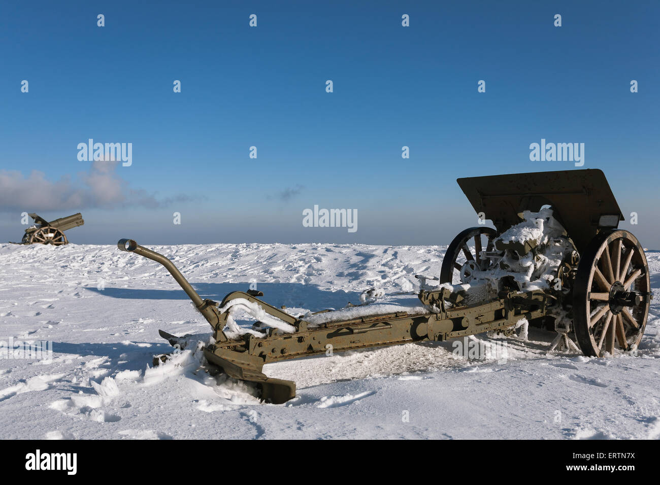 Guerre d'hiver Banque de photographies et d'images à haute résolution -  Page 6 - Alamy