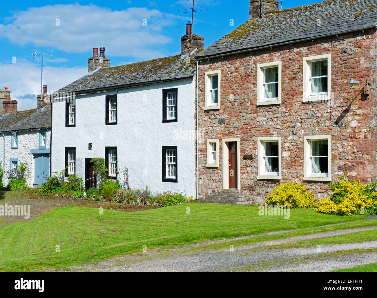 Le village d'Askham, près de Penrith, Cumbria, Angleterre, Royaume-Uni Banque D'Images Le village d'Askham, près de Penrith, Cumbria, Angleterre, Royaume-Uni Banque D'Images