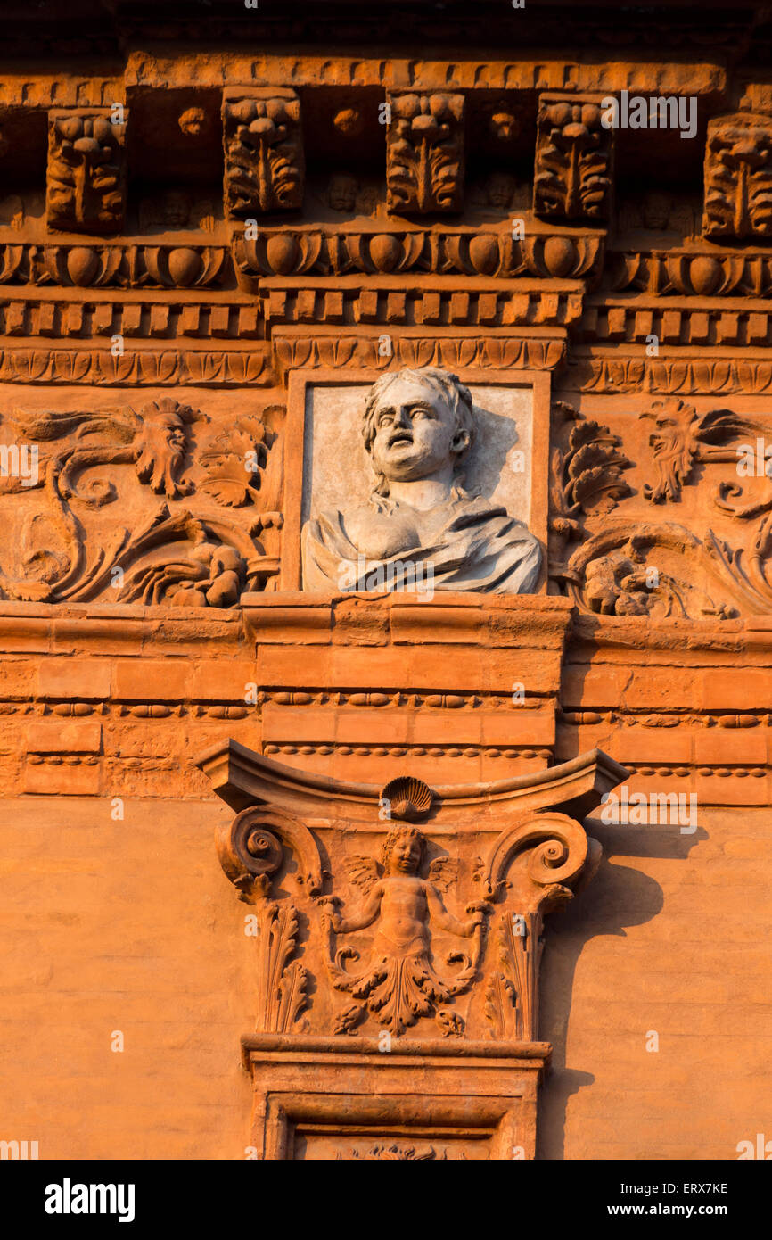 Détail de briques en terre cuite, le Palazzo Magnanini , communément appelée Roverell, Ferrara, Italie Banque D'Images