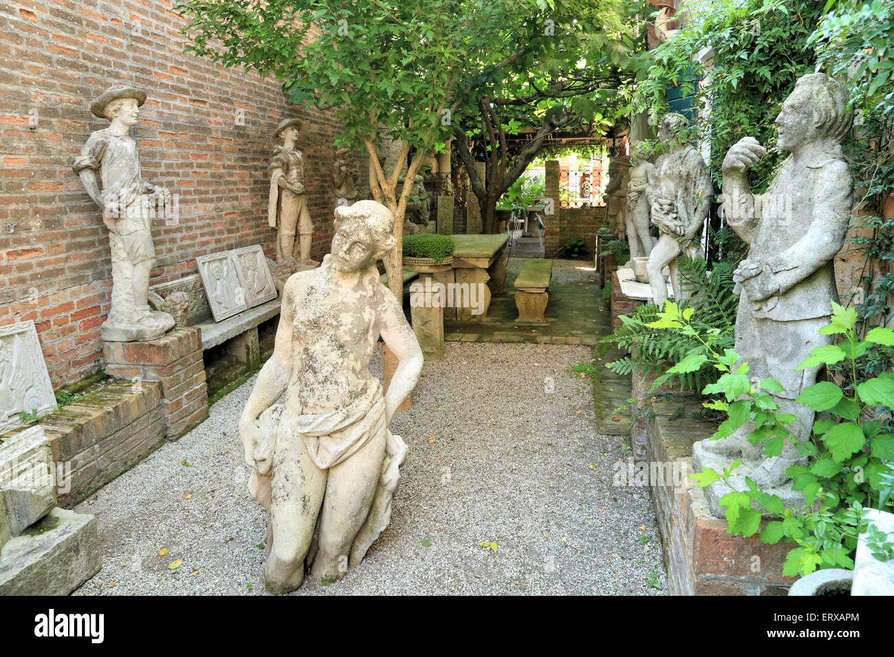 Relief et sculptures, Musée de l'île de Torcello / Museo Provinciale di Torcello Banque D'Images