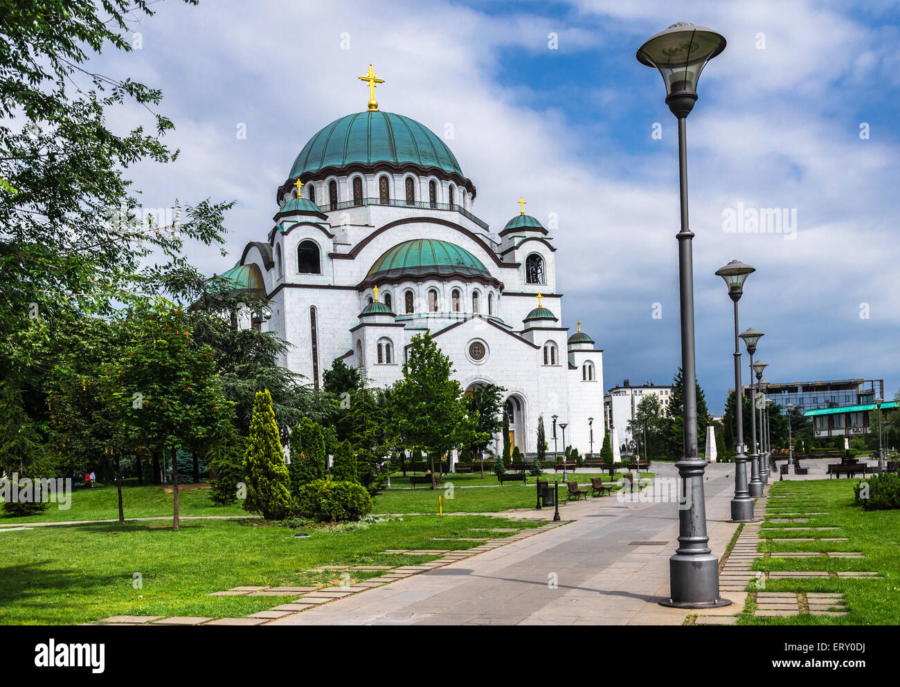 L'église Saint Sava est la plus grande église orthodoxe au monde situé sur le plateau de Vracar Banque D'Images