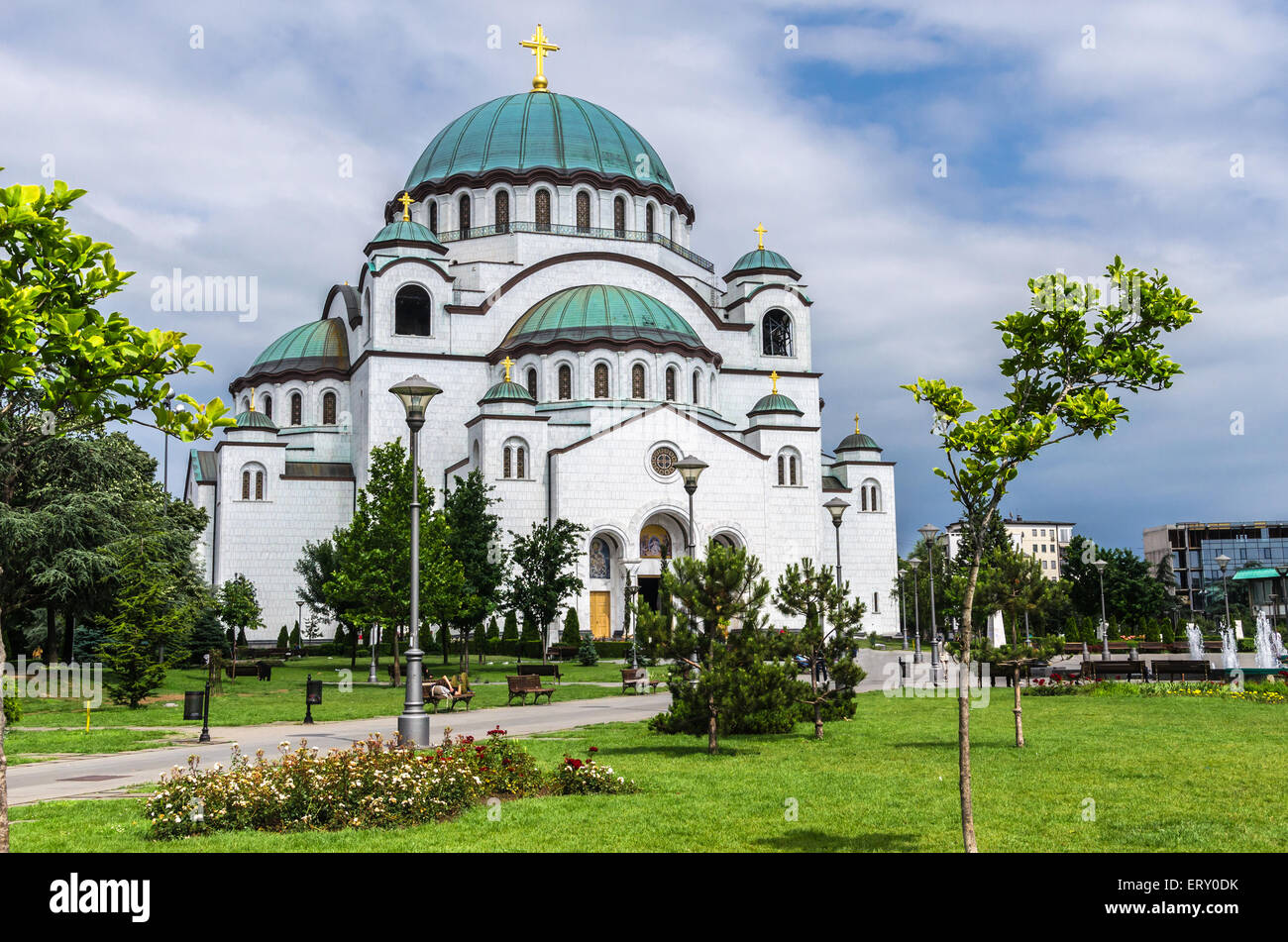 L'église Saint Sava est la plus grande église orthodoxe au monde situé sur le plateau de Vracar Banque D'Images