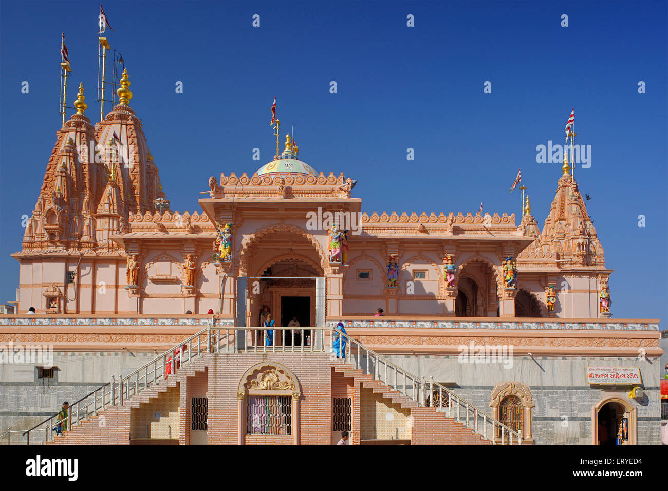 Temple Shree Swaminarayan Mukhya ; Junagadh ; Saurashtra ; Gujarat ; Inde , Asie Banque D'Images