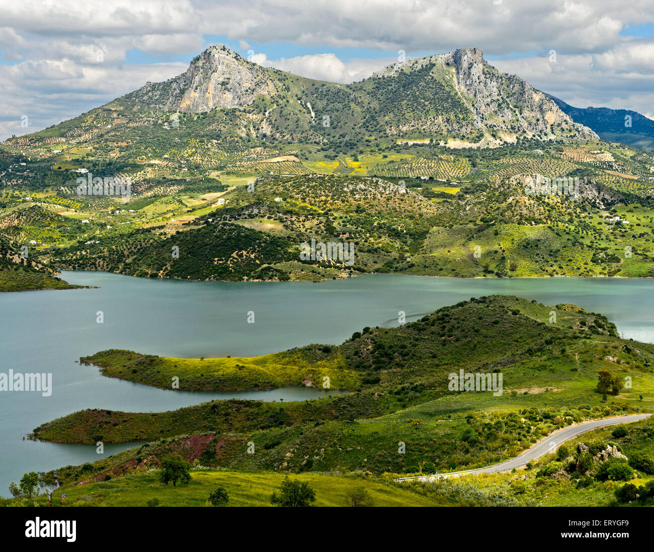 Réservoir de Zahara-El Gastor, Zahara de la Sierra, Sierra de Grazalemaz, Andalousie, Espagne Banque D'Images