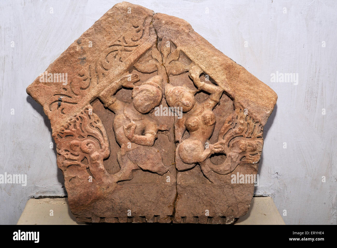 Vieille sculpture de pierre antique , Musée , Modasa , Samarkantha , Gujarat , Inde , Asie Banque D'Images