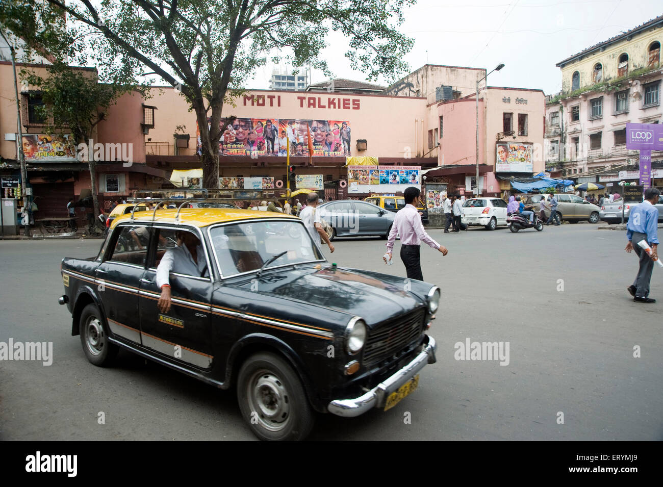 Vieux Bombay Talkies Moti Grant Road Mumbai Maharashtra Inde Asie Banque D'Images