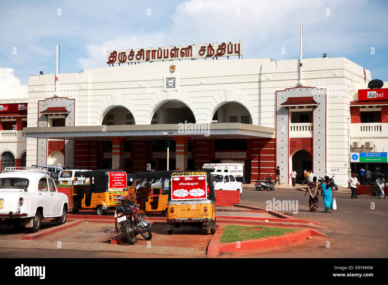 Tiruchchirappalli Trichy junction railway station ; Tamil Nadu Inde ; PAS DE PR Banque D'Images