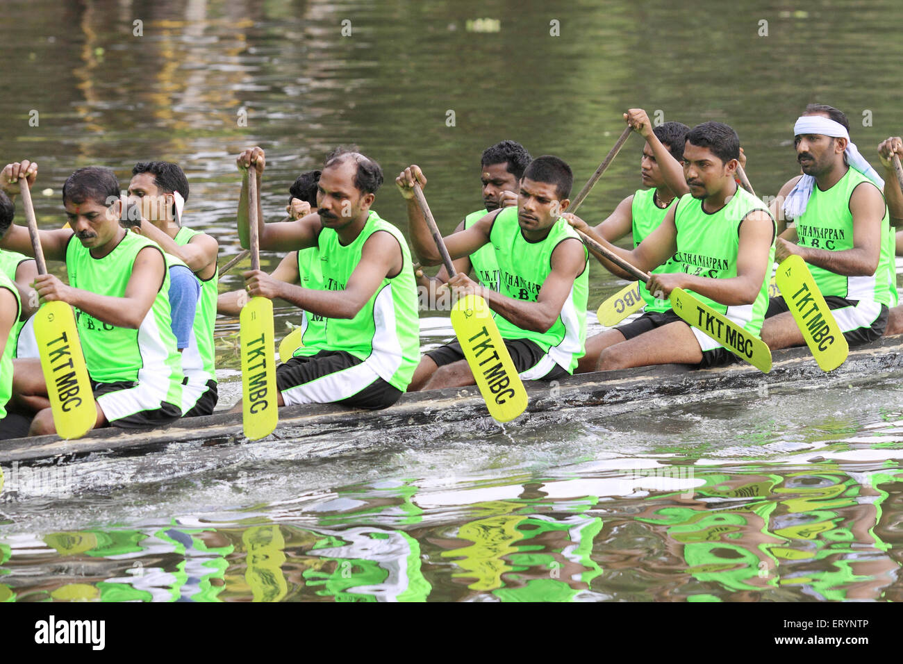 Snake boat race sur le lac punnamada Alleppey Alappuzha ; ; ; ; Inde Kerala NOMR Banque D'Images