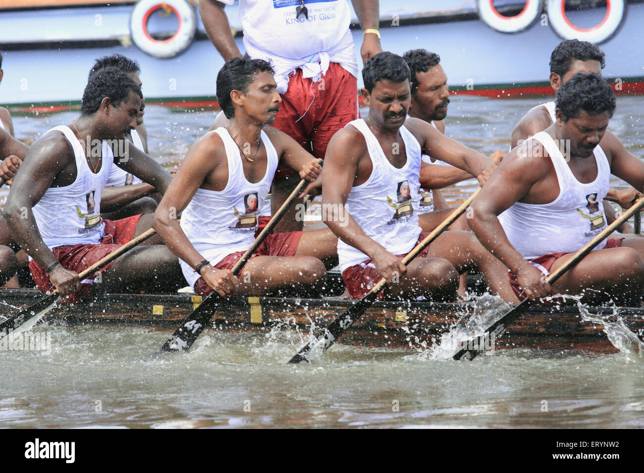 Snake boat race sur le lac punnamada Alleppey Alappuzha ; ; ; ; Inde Kerala NOMR Banque D'Images