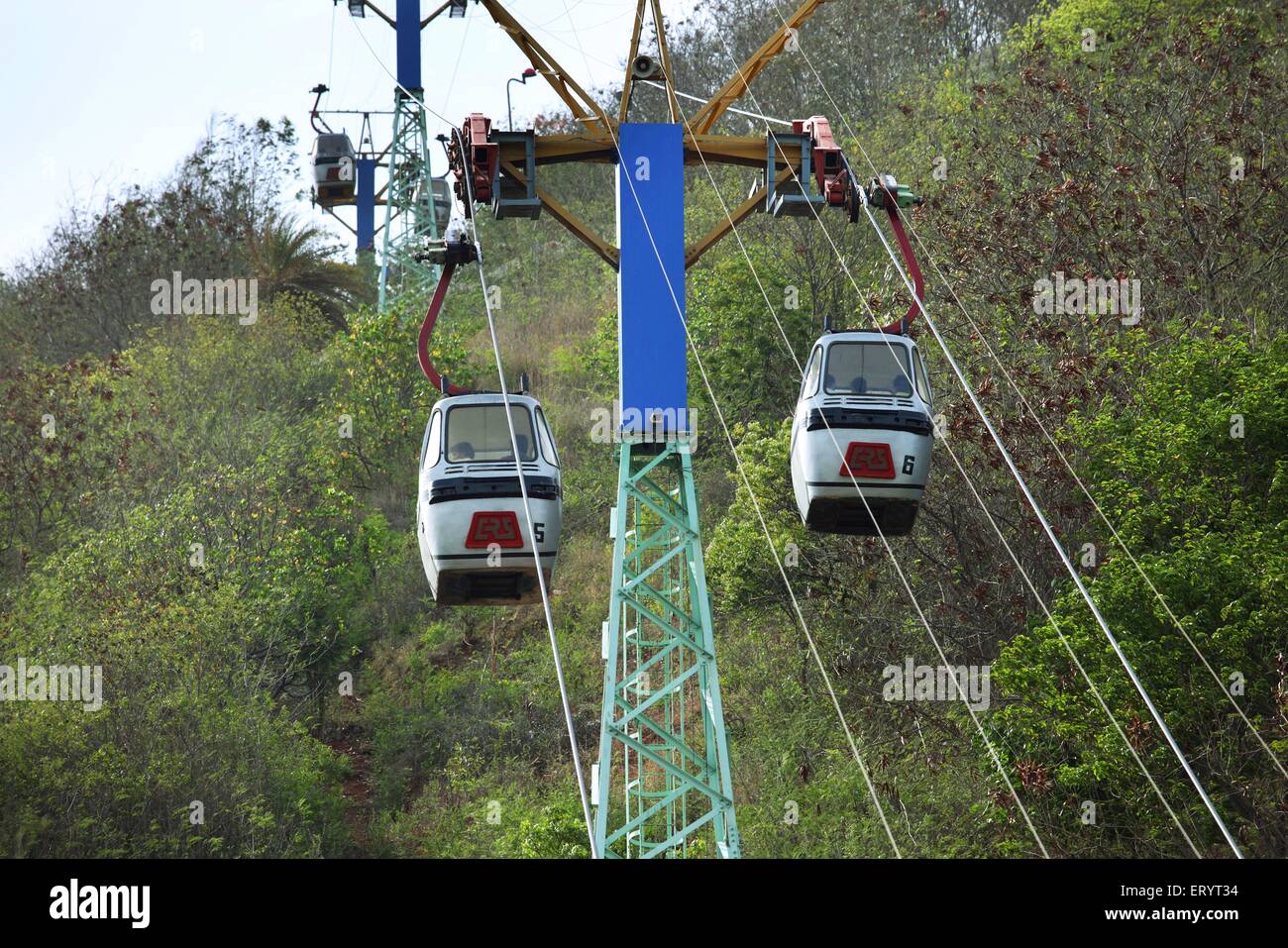 Ropeway , téléphérique , colline Kailasagiri , Visakhapatnam , Vishakhapatnam ; Andhra Pradesh ; Inde , asie Banque D'Images