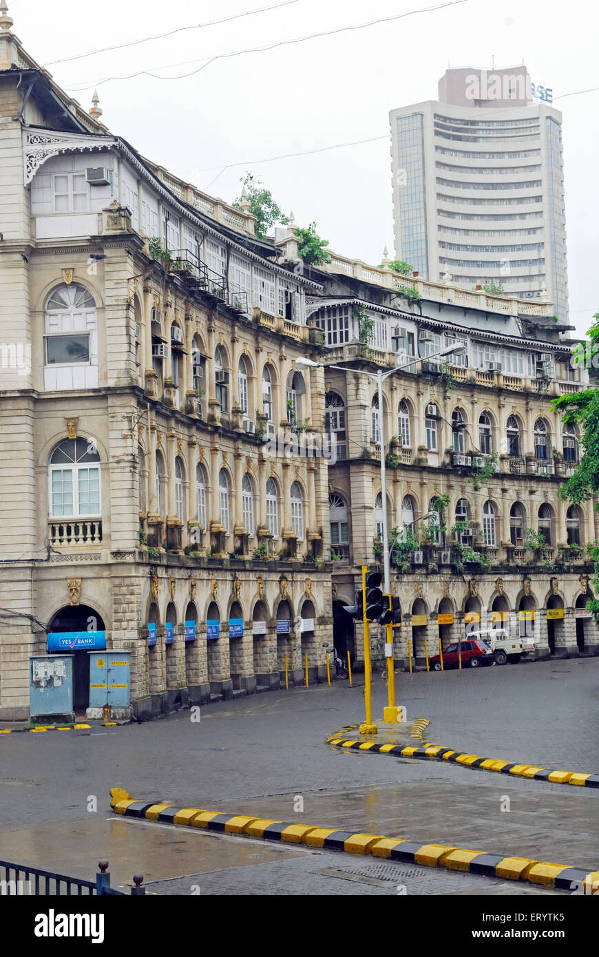 Des capacités en cercle horniman s. bhagat singh road ou menthe road Bombay Mumbai Maharashtra ; Inde ; Banque D'Images