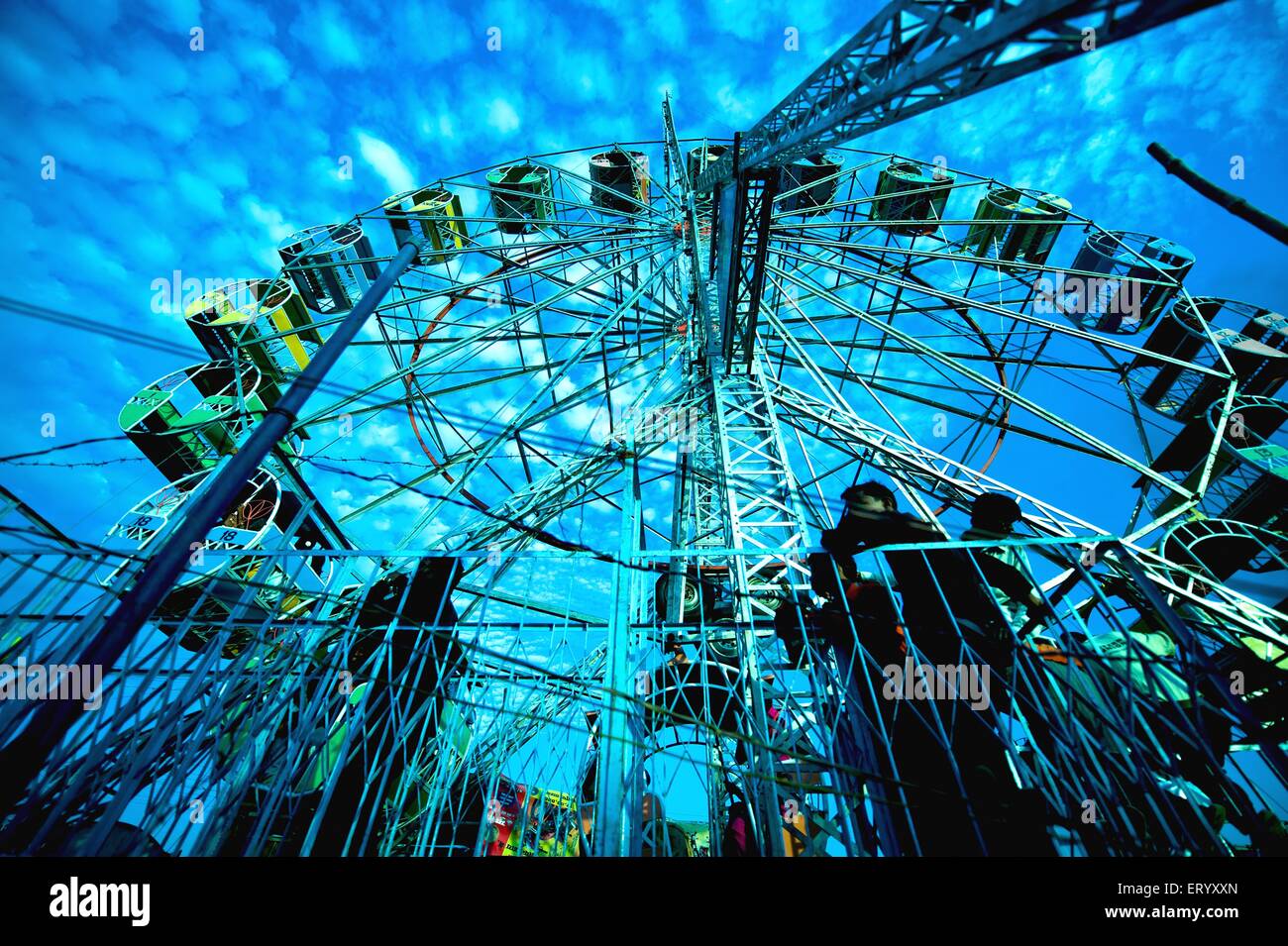 Ferris Wheel, roue géante, manège, Sonepur Cattle Fair, Sonepur Mela, Harihar Kshetra Mela, Sonpur, Saran District, Bihar, Inde, Asie Banque D'Images