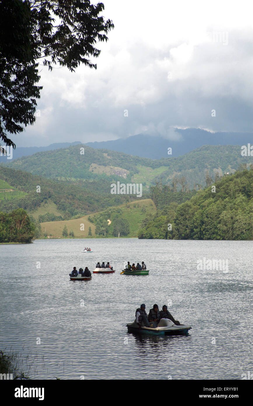 Lac du barrage de Kundala , Munnar , station de montagne , district d'Idukki , montagne des Ghats occidentaux , Kerala , Inde , Asie Banque D'Images