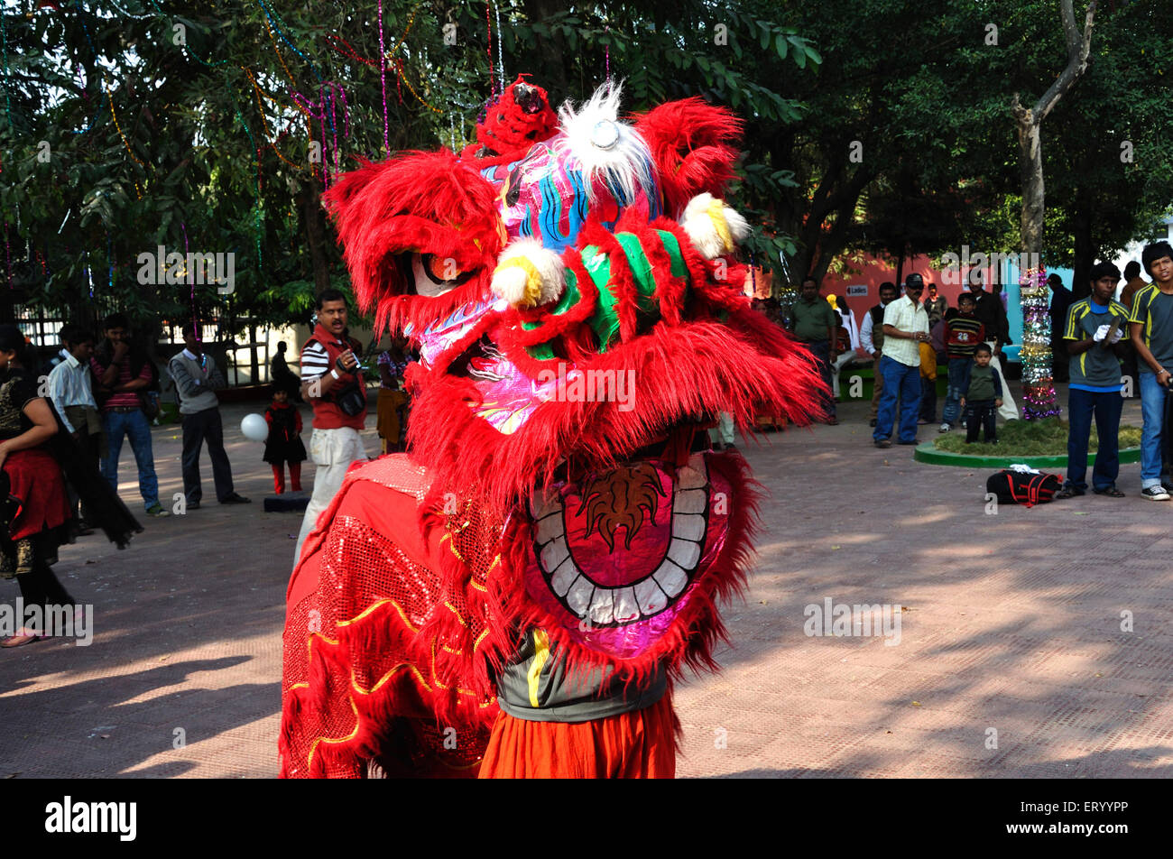 Danse du lion chinois , Calcutta , Kolkata , Bengale occidental , Inde , Asie Banque D'Images