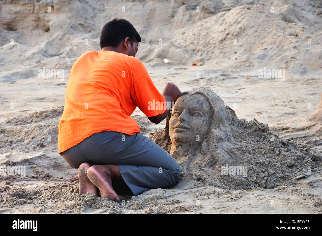 Sculpture de sable , Art de sable , Plage d'or , Plage de Puri ; Orissa ; Odisha , Inde , Asie Banque D'Images