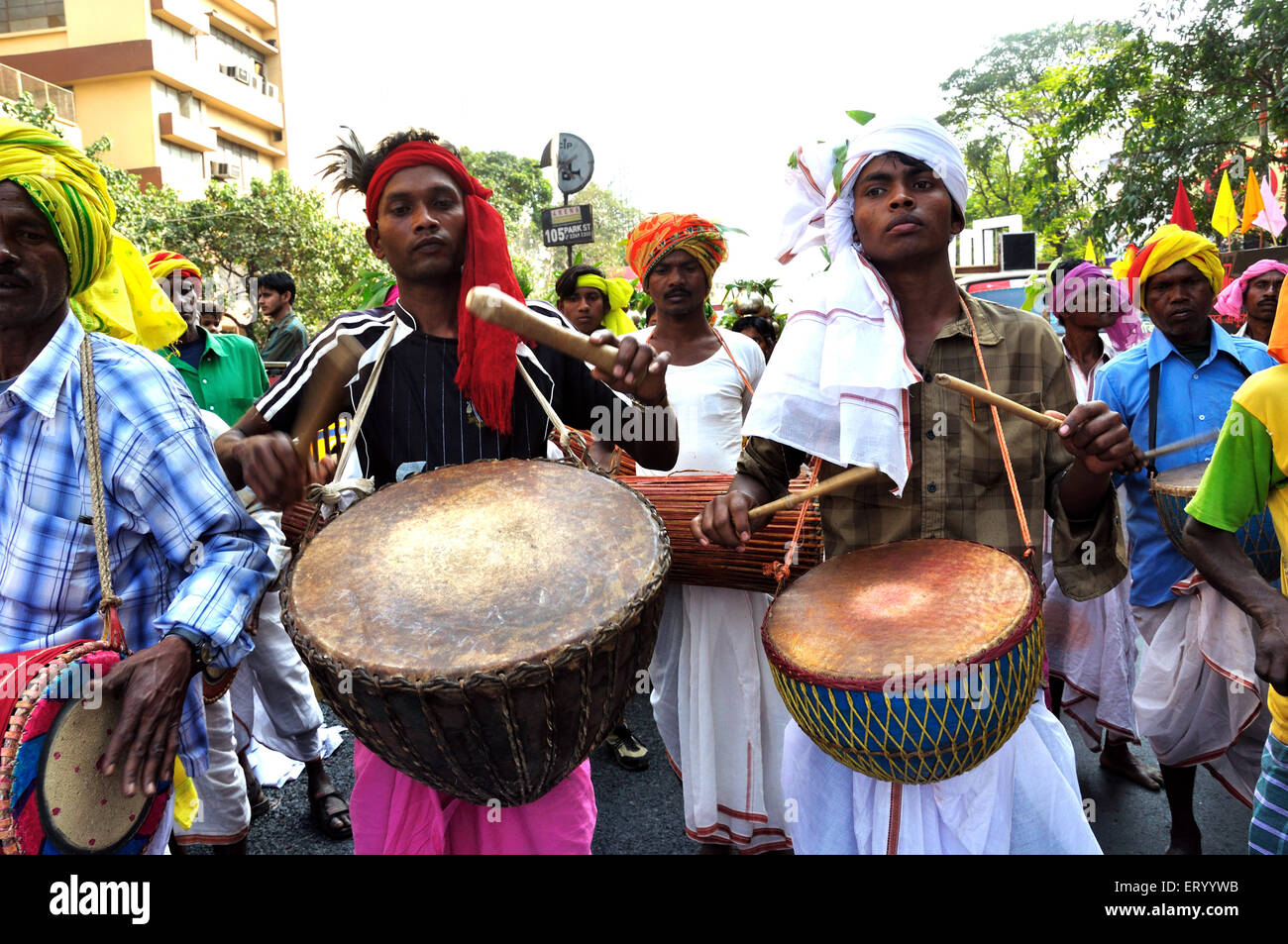 Tribal Folk Dance ; Purulia ; l'ouest du Bengale en Inde ; PAS DE MR Banque D'Images