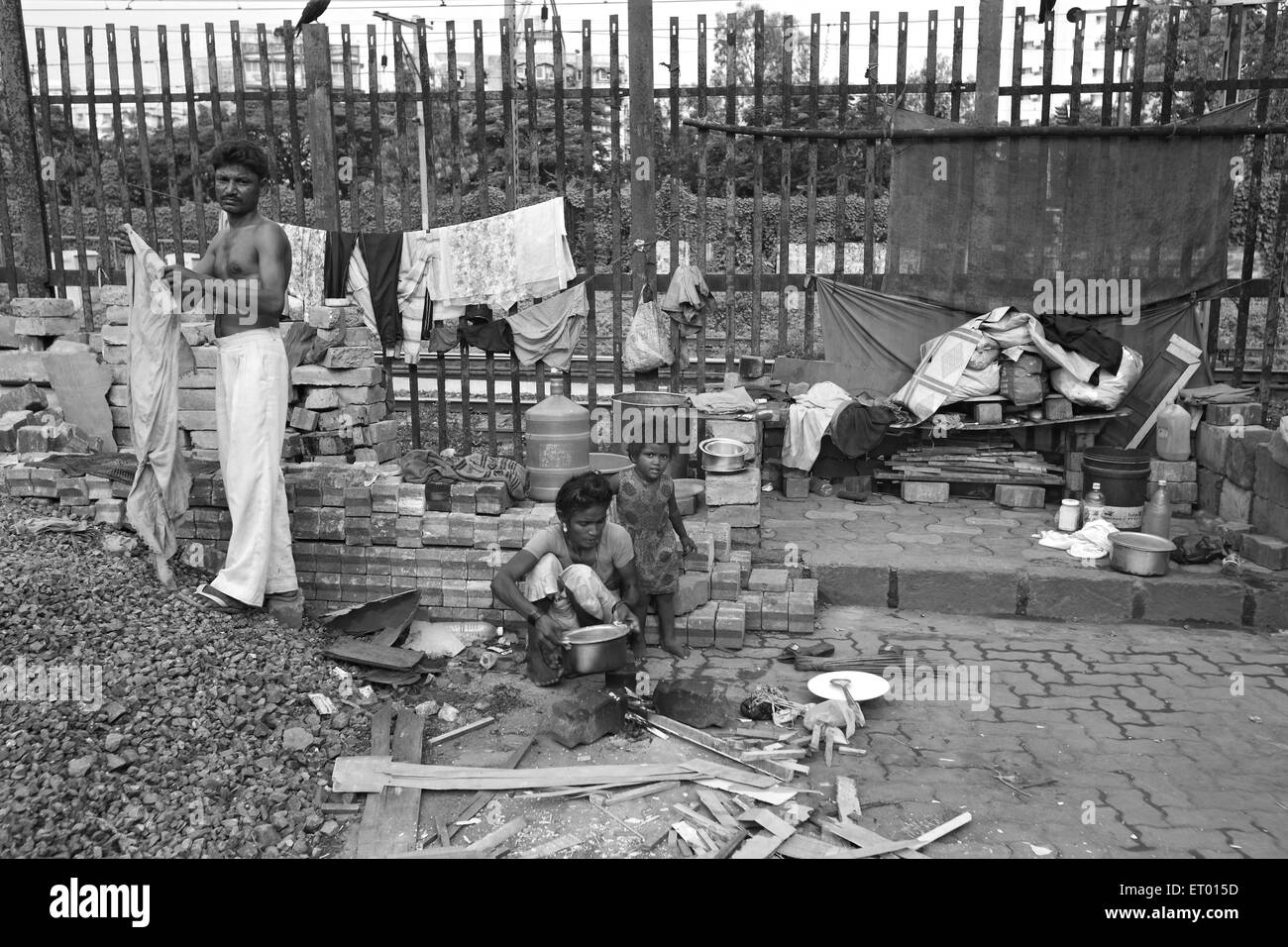 Des habitants des taudis ; Islampura Wadala ; Bombay Mumbai Maharashtra ; Inde ; Banque D'Images