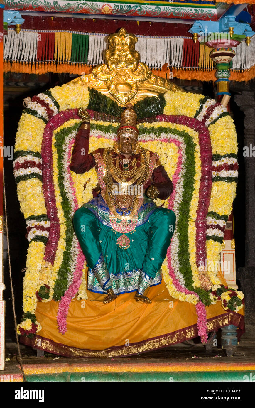 Déesse Unnamalai Karthikai Deepam ; procession pendant festival à Arunachaleshwara temple Thiruvanamalaï Banque D'Images
