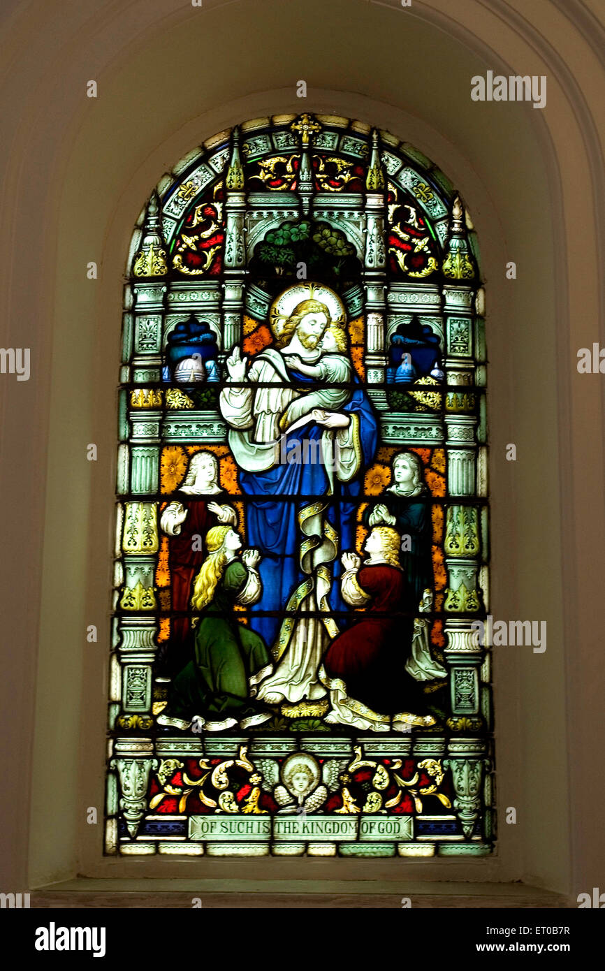 Vitraux de l'église Saint Marc construit en 1808 ; plus vieux ; Anglicane Bangalore Karnataka ; Inde ; Banque D'Images