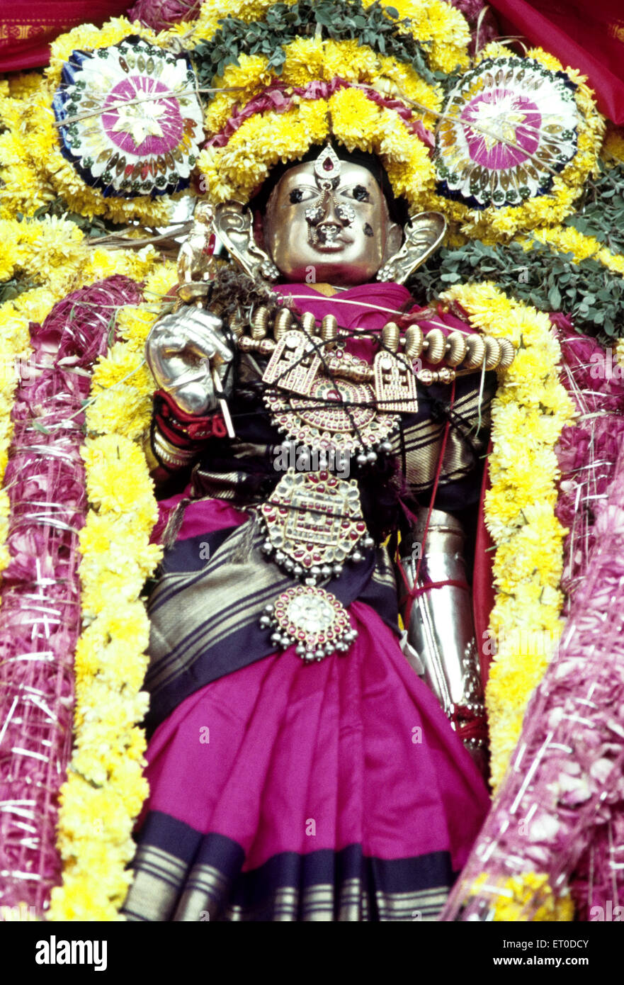 Dans mahamakham mangalambigai déesse décorée mahamaham Kumbakonam ; festival ; Tamil Nadu Inde ; Banque D'Images