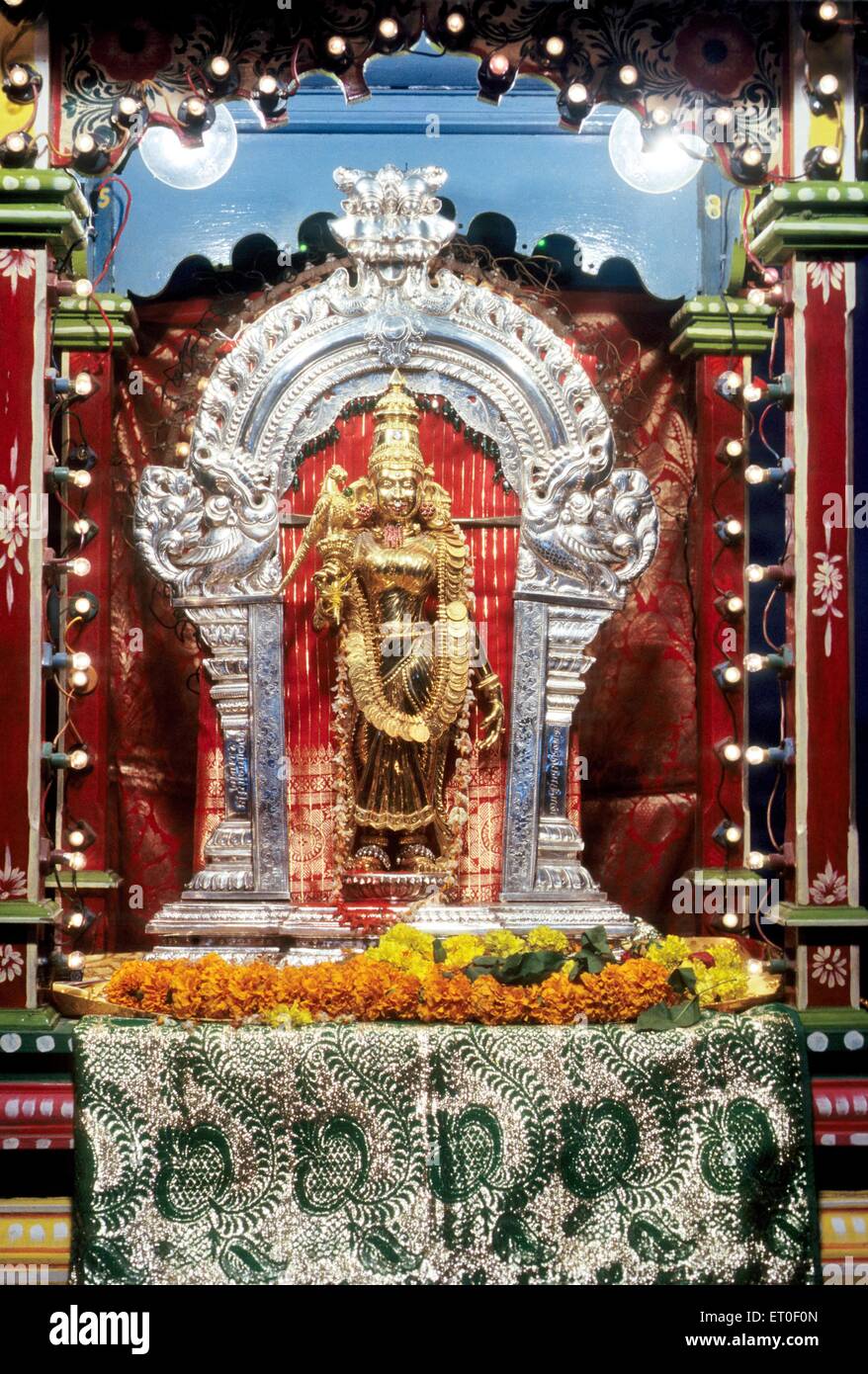 Déesse Visalakshi Golden idol, Temple Vishalakshi, Temple Vishalakshi Gauri, Mir Ghat, Kashi, Banaras, Varanasi, Uttar Pradesh, Inde, Asie Banque D'Images