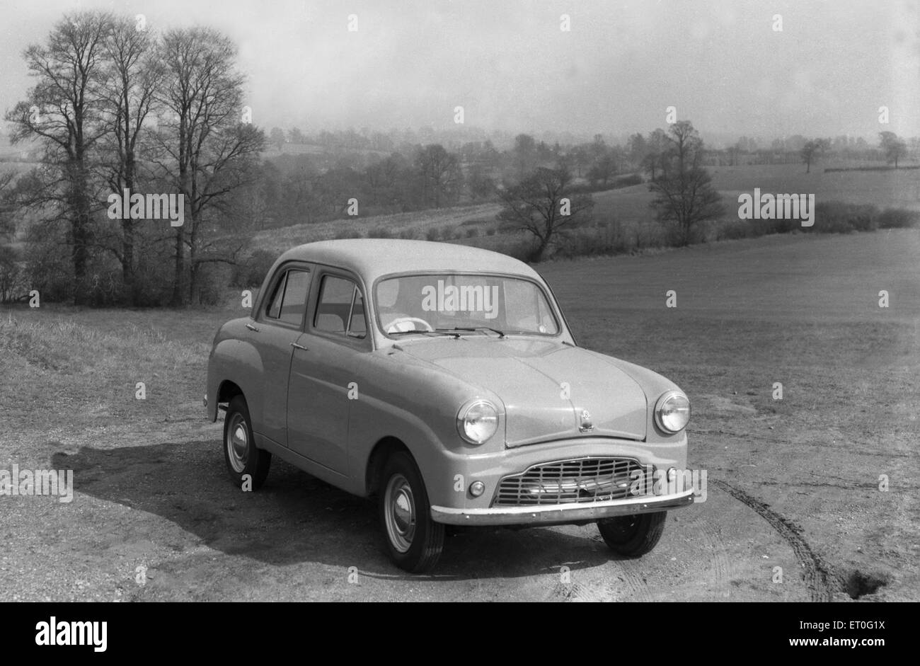 La nouvelle norme 8 voiture modèle Gold Star vers 1957 Banque D'Images