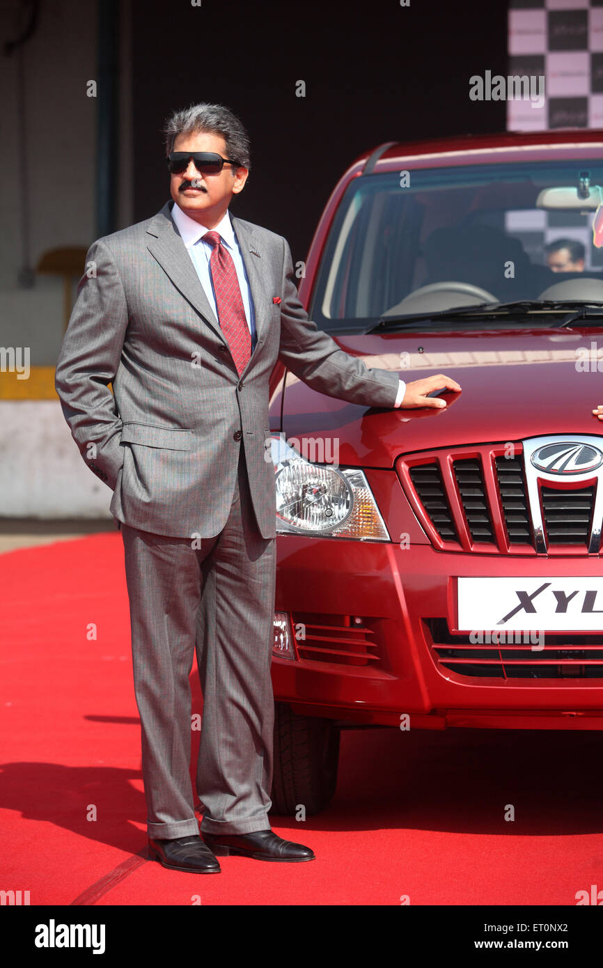 Anand Mahindra, Anand Gopal Mahindra, homme d'affaires milliardaire indien et président du groupe Mahindra, lancement de XYLO car, Inde Banque D'Images