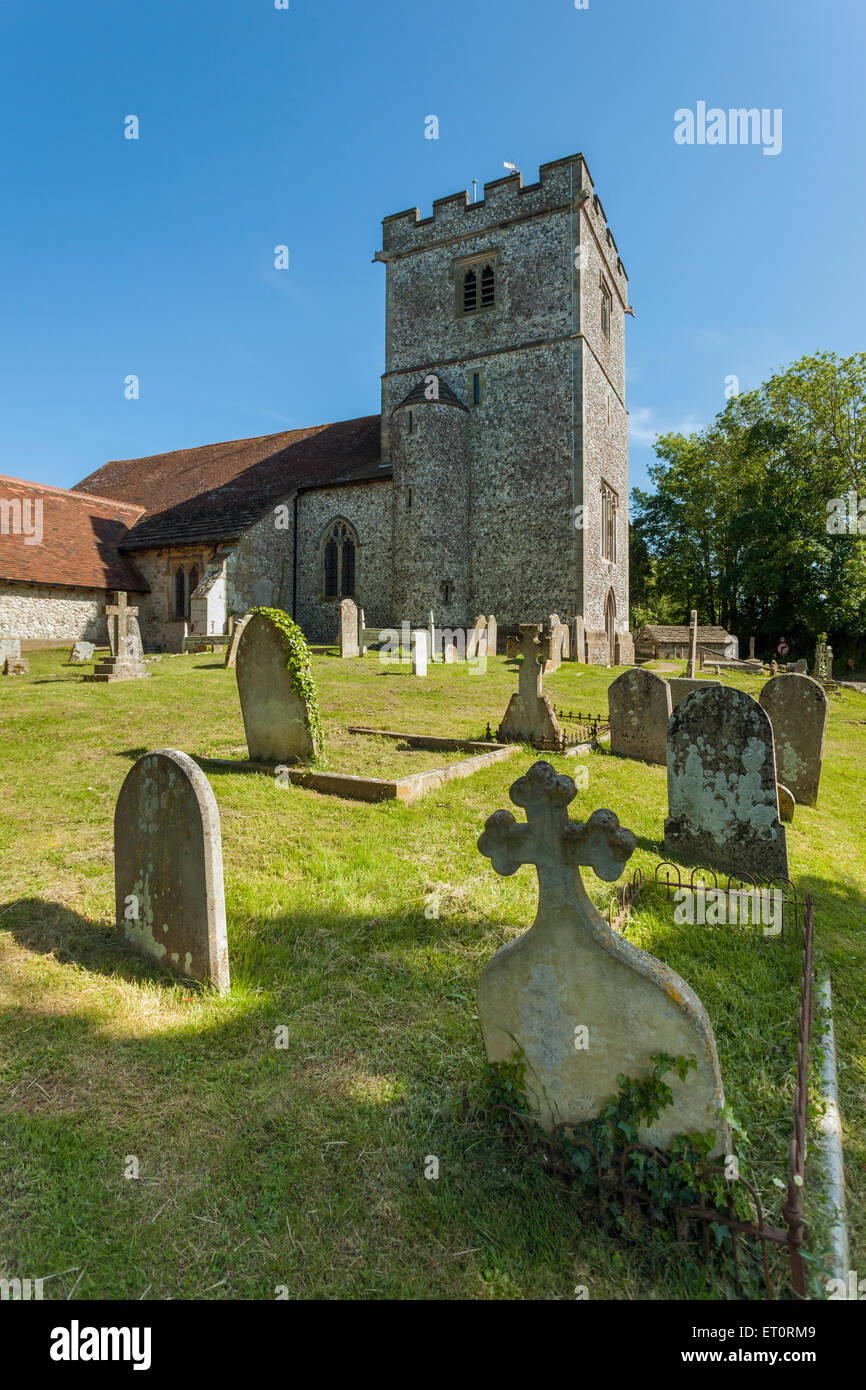 Après-midi de printemps à l'église St Mary dans In Ringmer, East Sussex, Angleterre. Banque D'Images