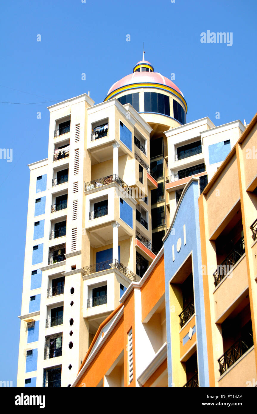 Bâtiment moderne ; Kharghar ; Navi Mumbai ; Maharashtra ; Inde Banque D'Images