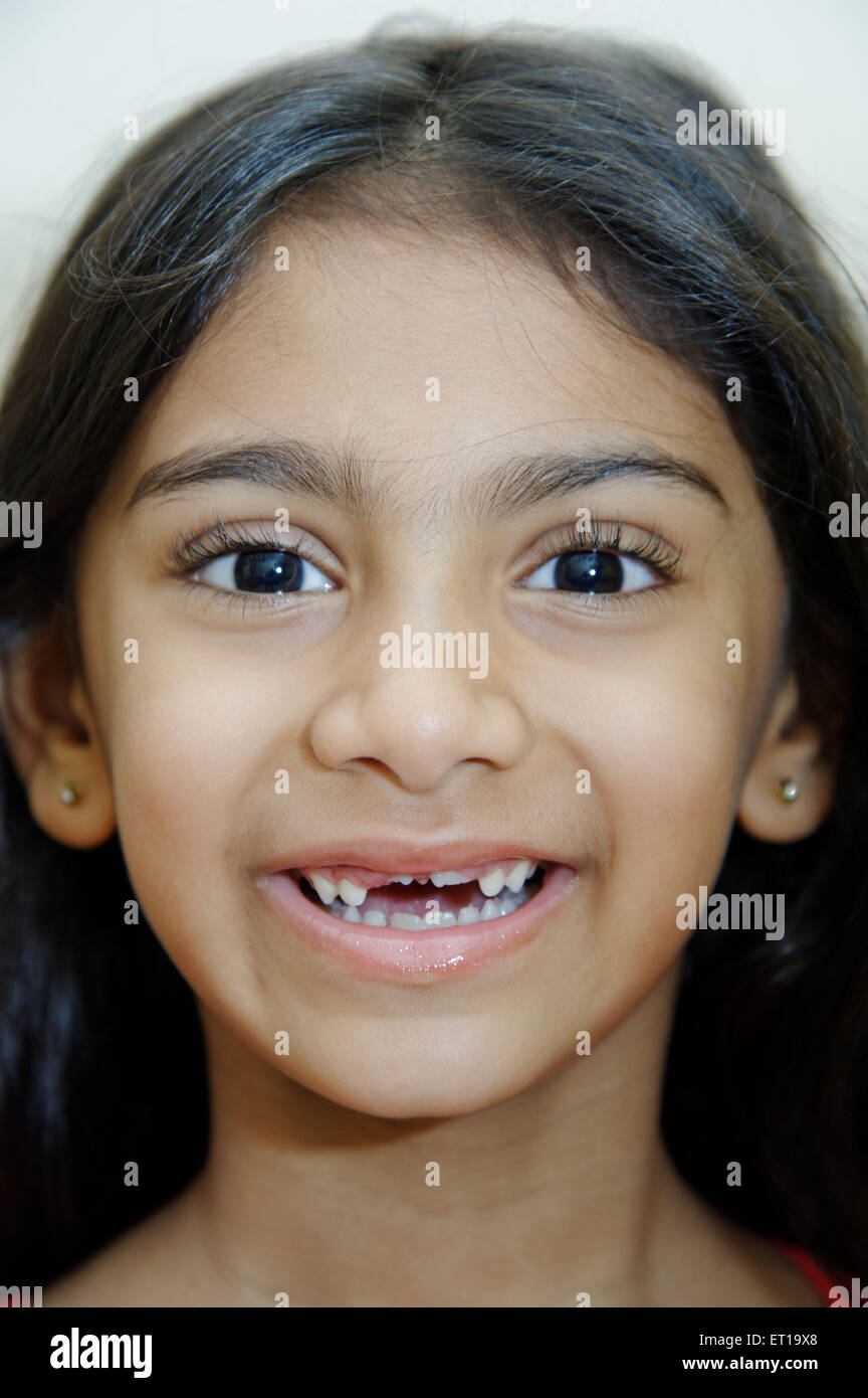 Six ans Indian Girl laughing M.# 736L Banque D'Images