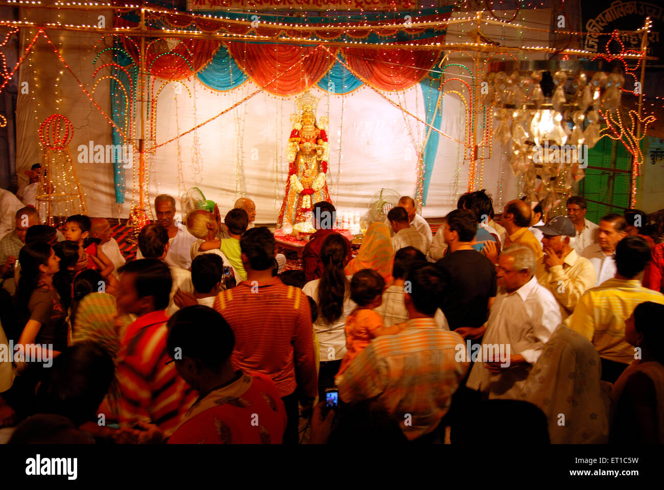 Festival de gangaur Gavar Dheenga ; Jodhpur Rajasthan Inde ; ; PAS DE MR Banque D'Images