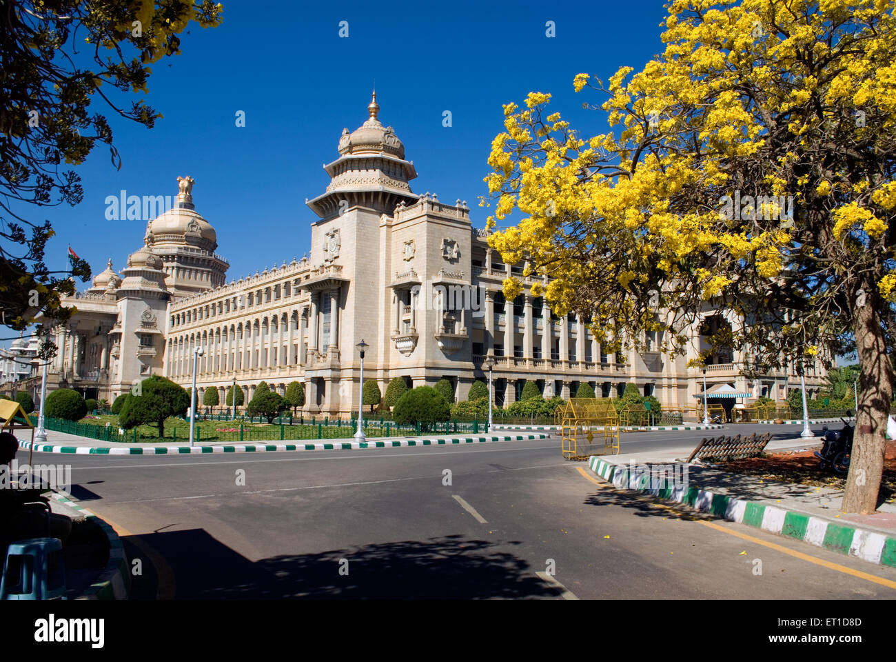 Magnifique bâtiment de vidhan saudha à Bangalore Karnataka ; Inde ; Banque D'Images