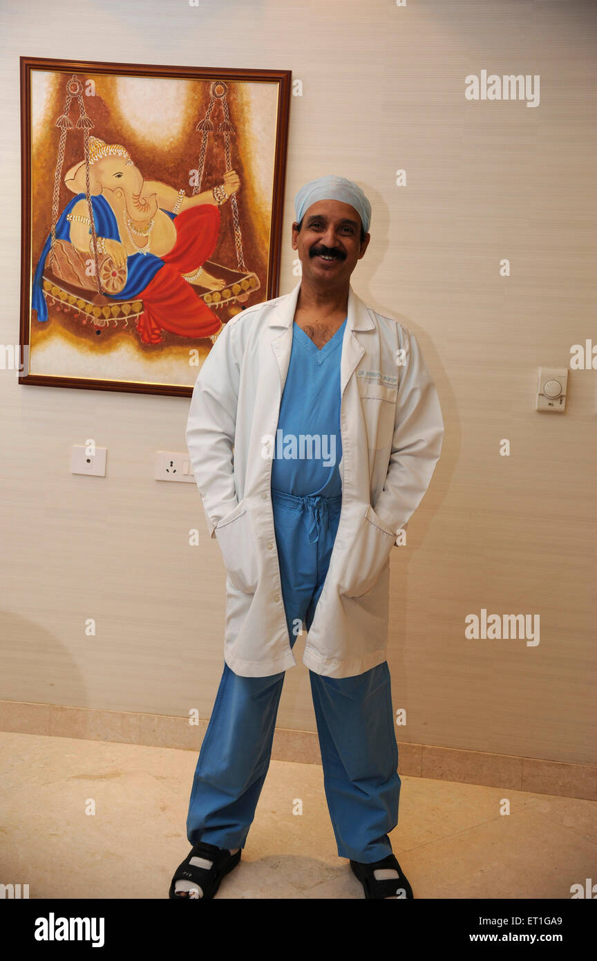 Ramakanta Panda, chirurgien, chef de la chirurgie thoracique cardiovasculaire et directeur général de l'Institut de cardiologie asiatique, Bandra Kurla, Mumbai, Inde, Asie Banque D'Images