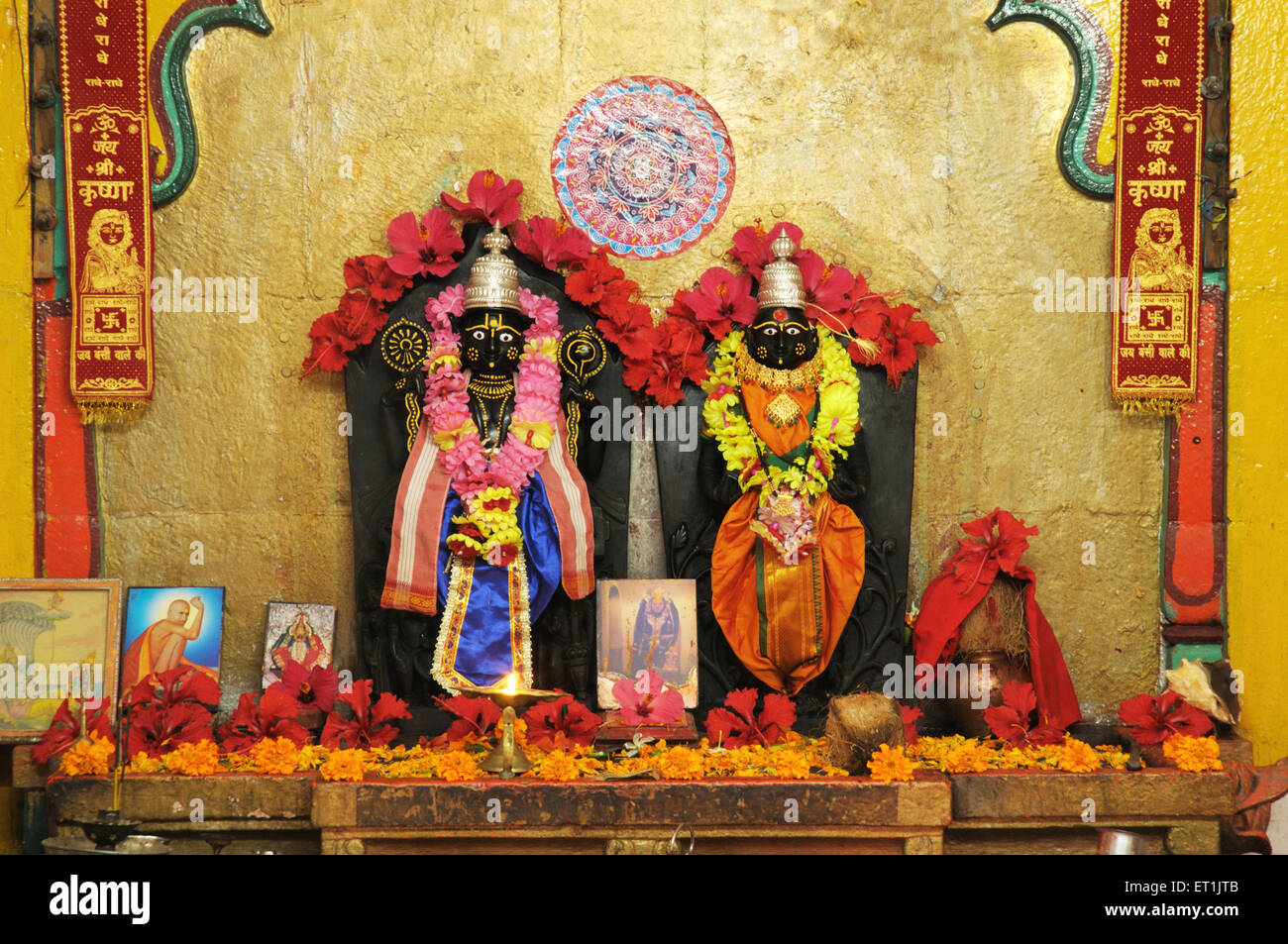 Les idoles de dieu et déesse dans Ranje Pune Maharashtra ; ; ; l'Inde 27 septembre 2009 Banque D'Images