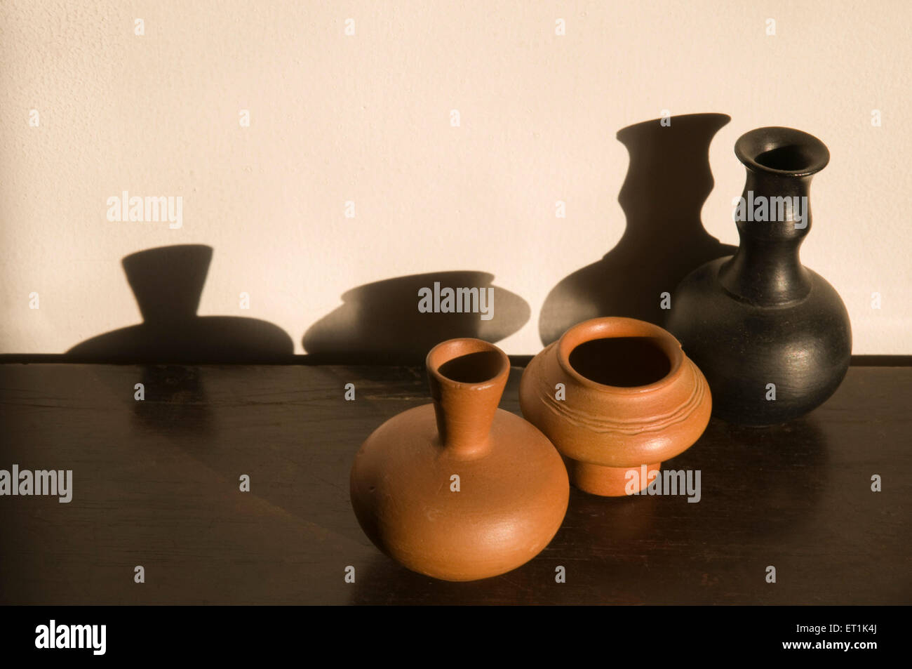 Pots de terre, pots d'argile, Banque D'Images