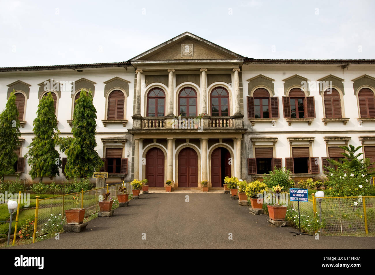L'église et de l'Institut de pastorale à saint cajetan ; Old Goa Inde ; Banque D'Images