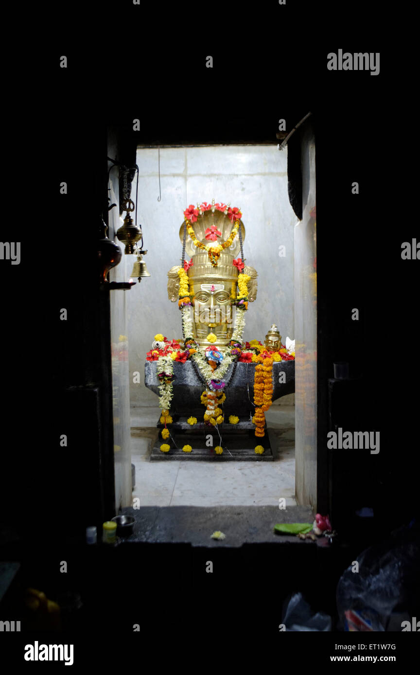 Idole principal d'Sangmeshwara Kudala Mumbai Maharashtra Inde Temple Banque D'Images