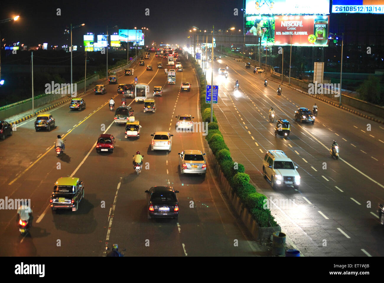 Le trafic urbain à Bandra ; Bombay Mumbai Maharashtra ; Inde ; Banque D'Images