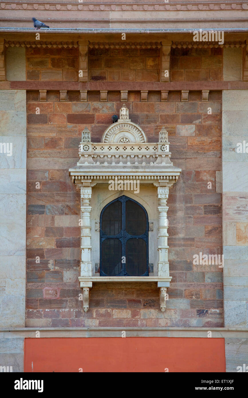 Fenêtre fermée ; Musée central ; Albert Hall ; Jaipur ; Rajasthan ; Inde ; Asie Banque D'Images