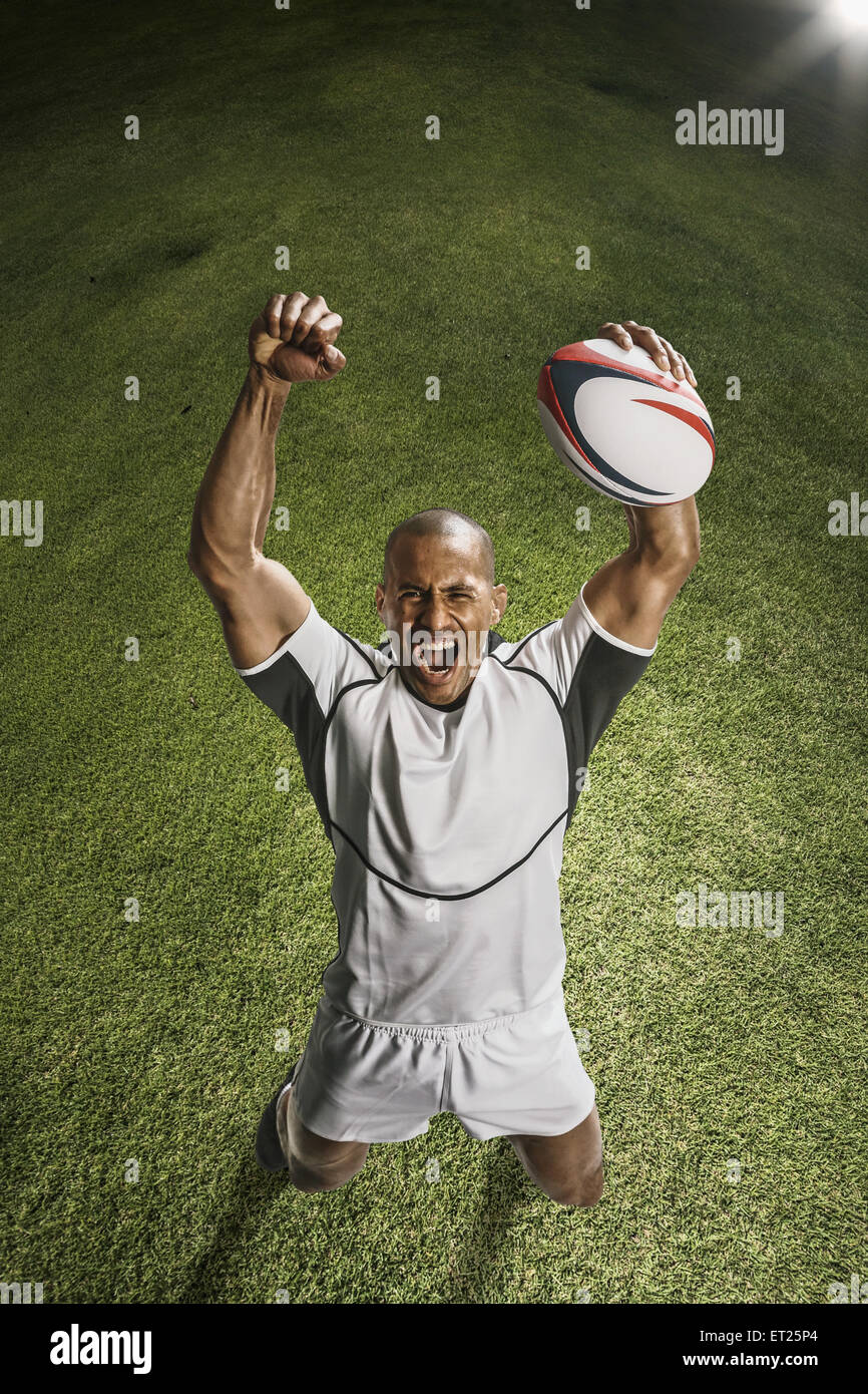 Joueur de rugby homme chauve Banque D'Images