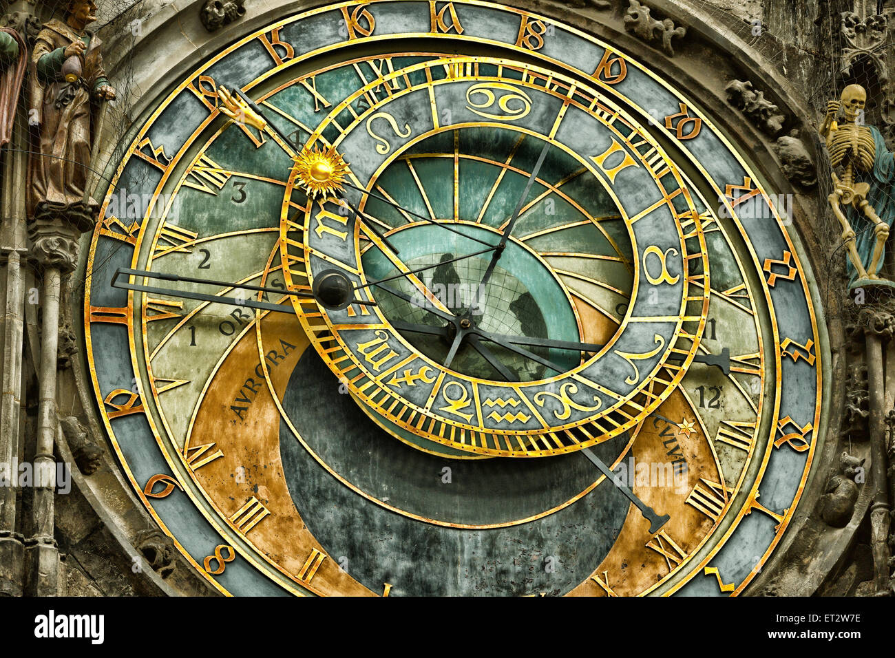 L'horloge astronomique médiévale sur la place de la Vieille Ville à Prague Banque D'Images