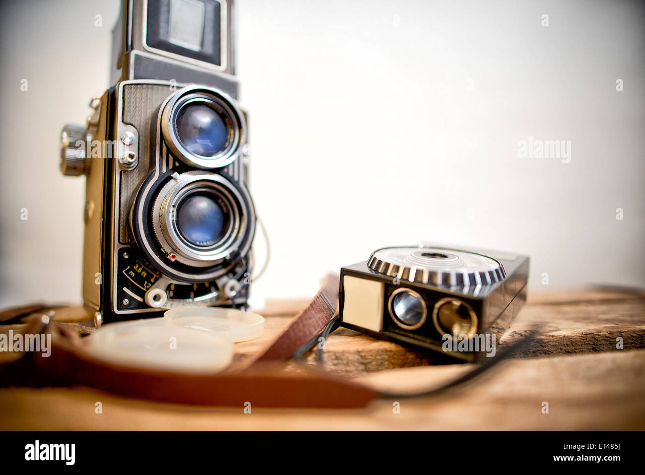 ancien appareil photo SEMFLEX Automatic