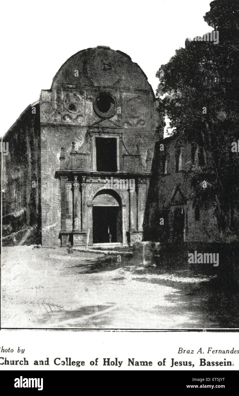 La communauté catholique et l'église de collège saint nom de Jésus ; ; ; Vasai Bassein ; Inde Maharashtra Banque D'Images