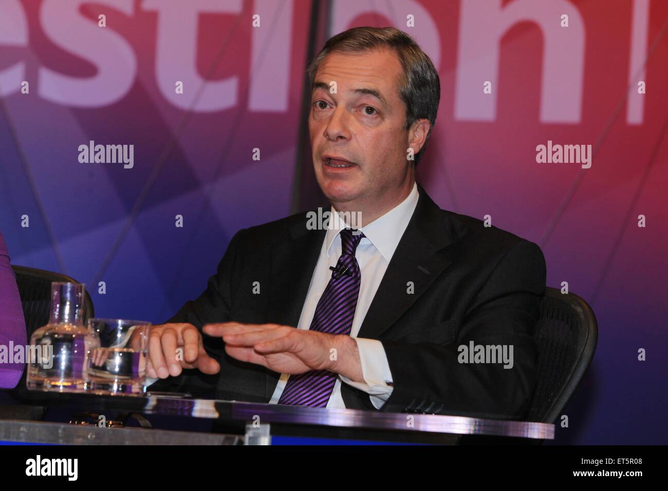 Russell Brand et Nigel Farage apparaissent à l'heure des questions de la BBC avec Nigel Farage : où : London, Royaume-Uni Quand : 11 Déc 2014 Crédit : David Sims/WENN.com Banque D'Images