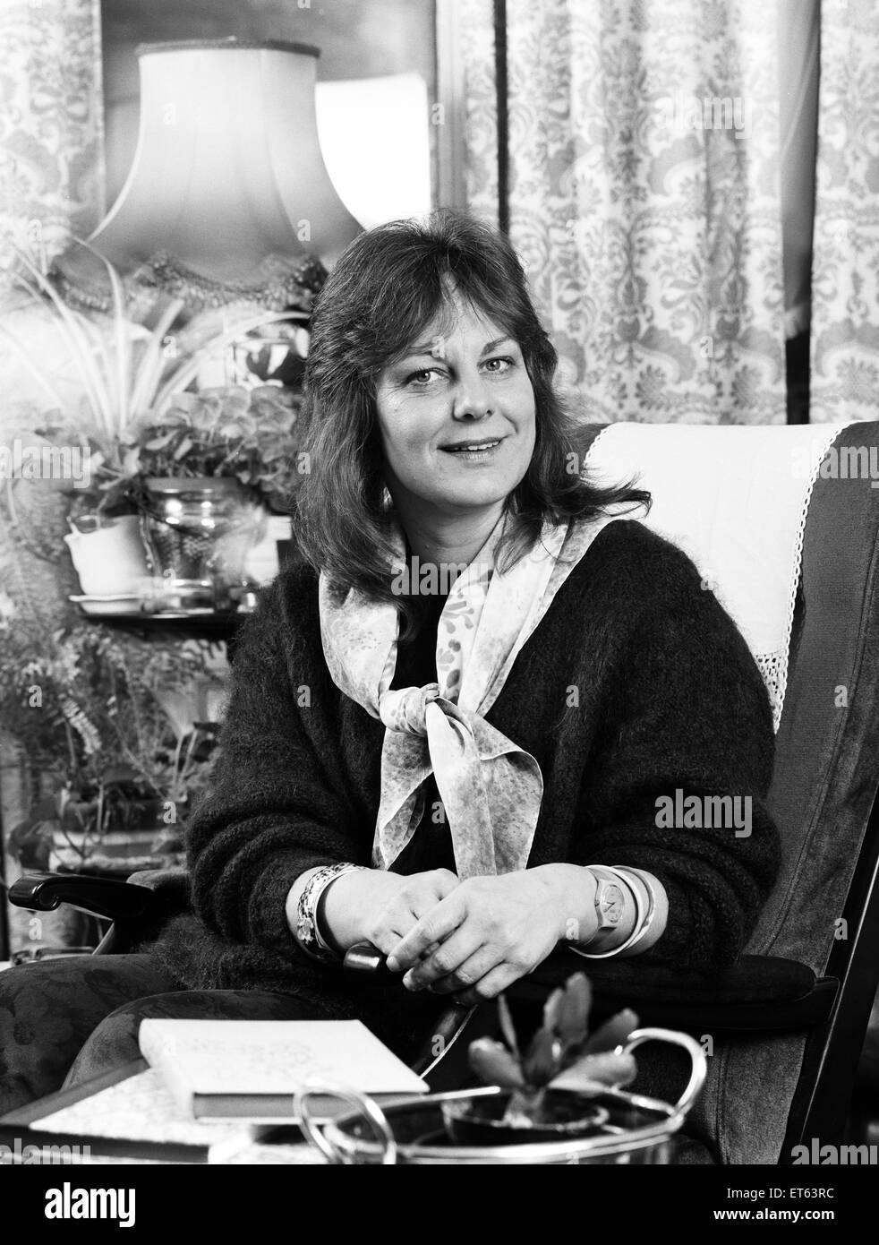 Auteur Sue Townsend à la maison. 7 novembre 1984. Banque D'Images