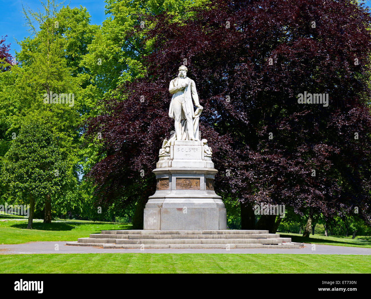 Statue de Samuel Lister, dans Lister Park, Bradford, West Yorkshire, England UK Banque D'Images