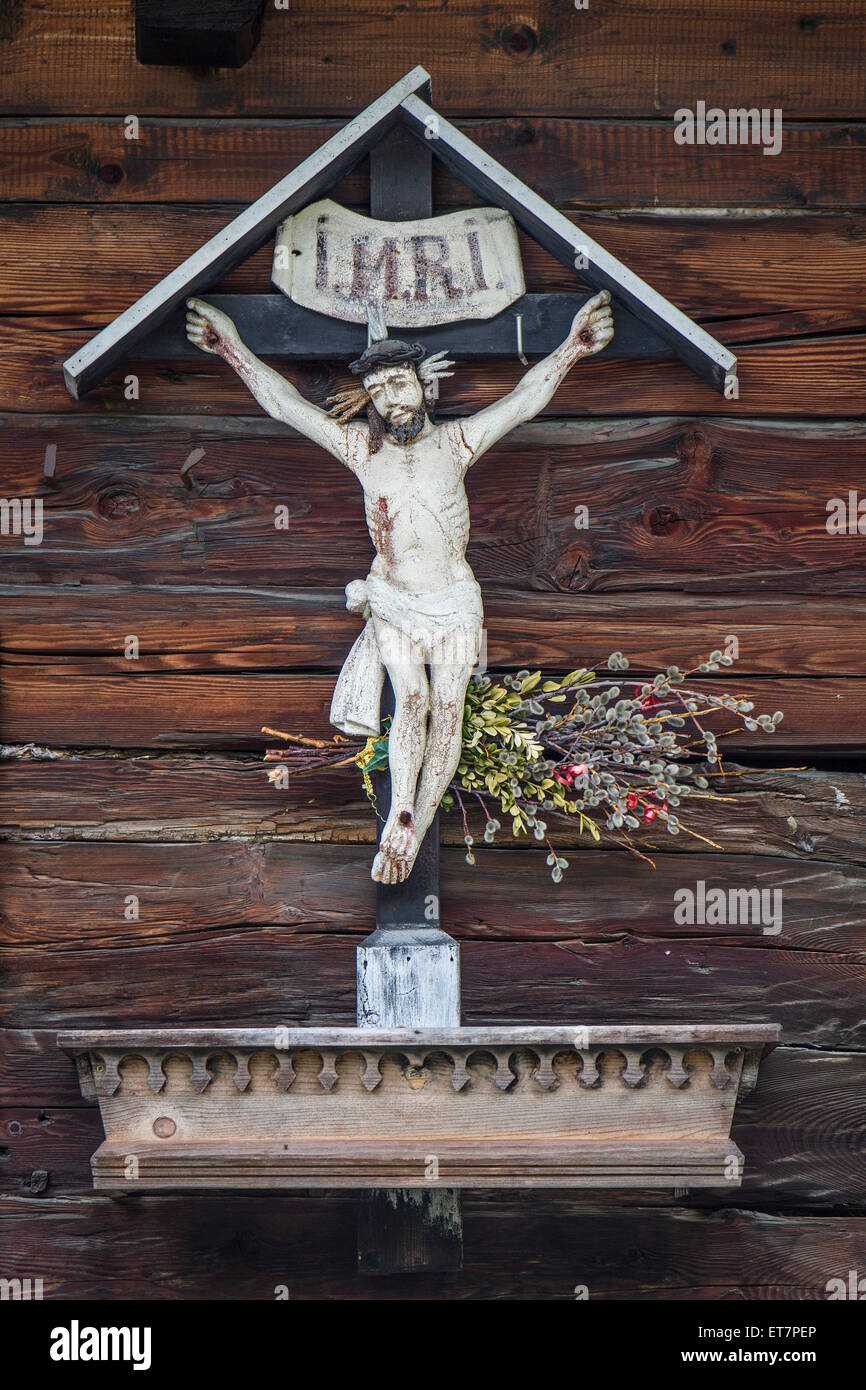 Route de culte, crucifix, Prägraten am Großvenediger, In Virgental valley, East Tyrol, Autriche Banque D'Images